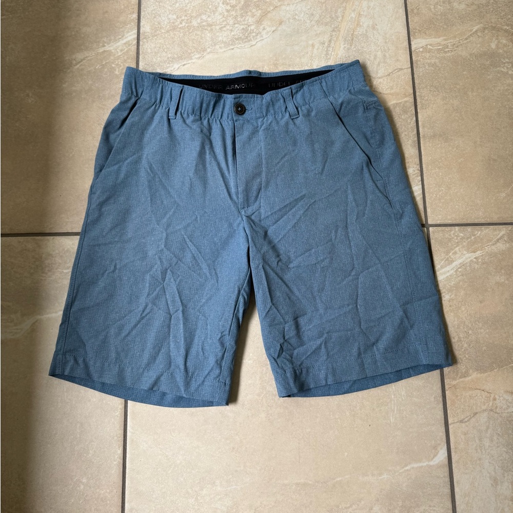 Under Armour golf shorts